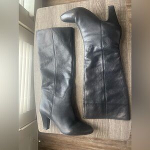 BCBGeneratiom Black Vintage Sheep Boots